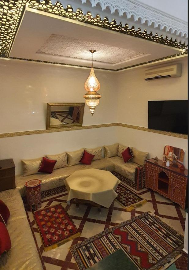 Quarya Assiyahia - Riad Camilia- Maison Entiere Avec Piscine Μαρακές Εξωτερικό φωτογραφία